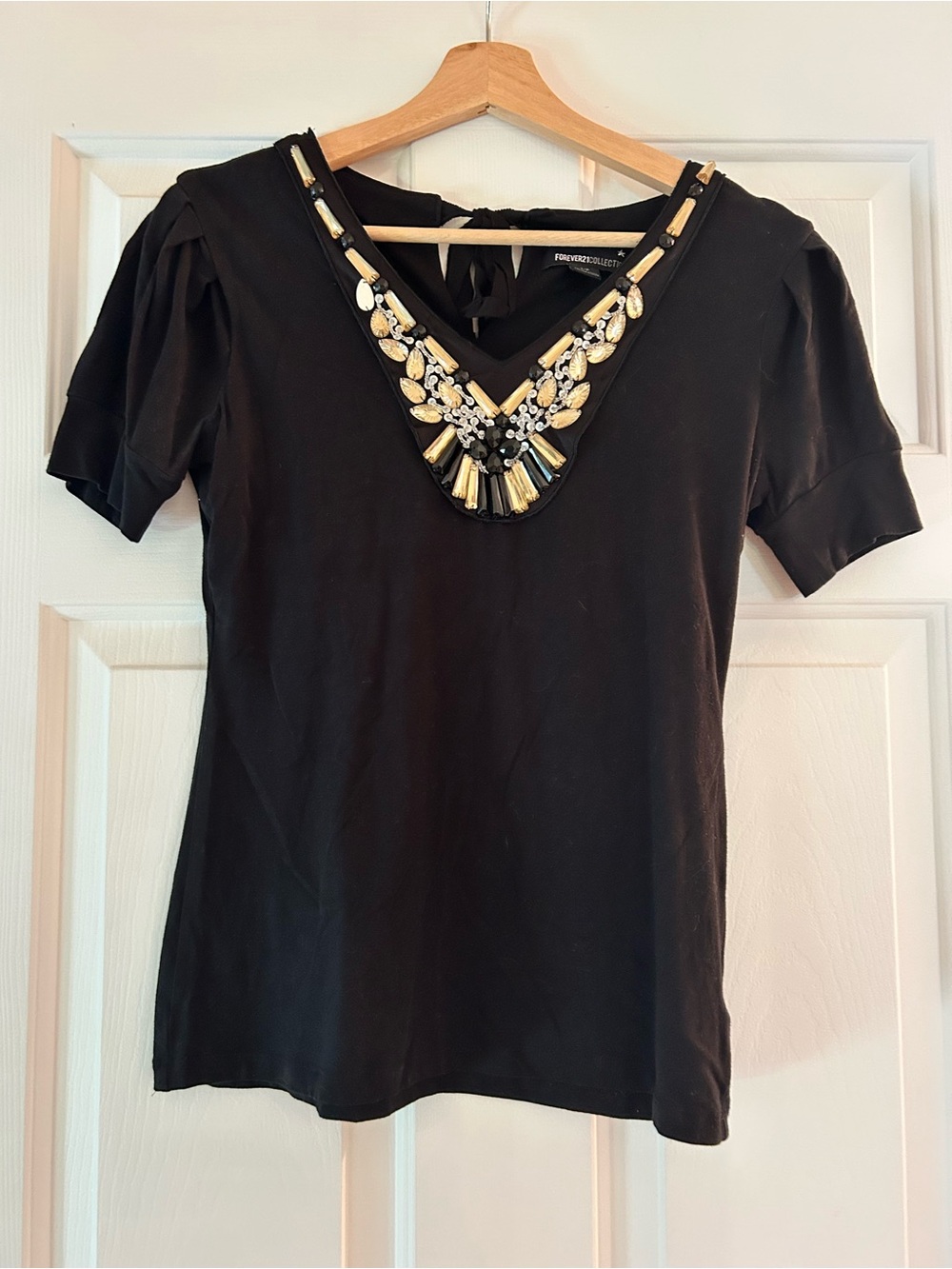 Forever 21 Black Jewel Embellished V-Neck Women’s Top